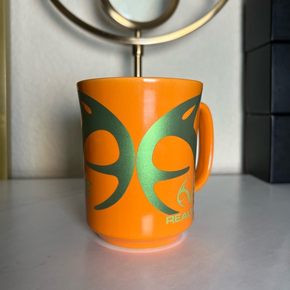 Realtree Coffee Mug - Picture 3 of 5